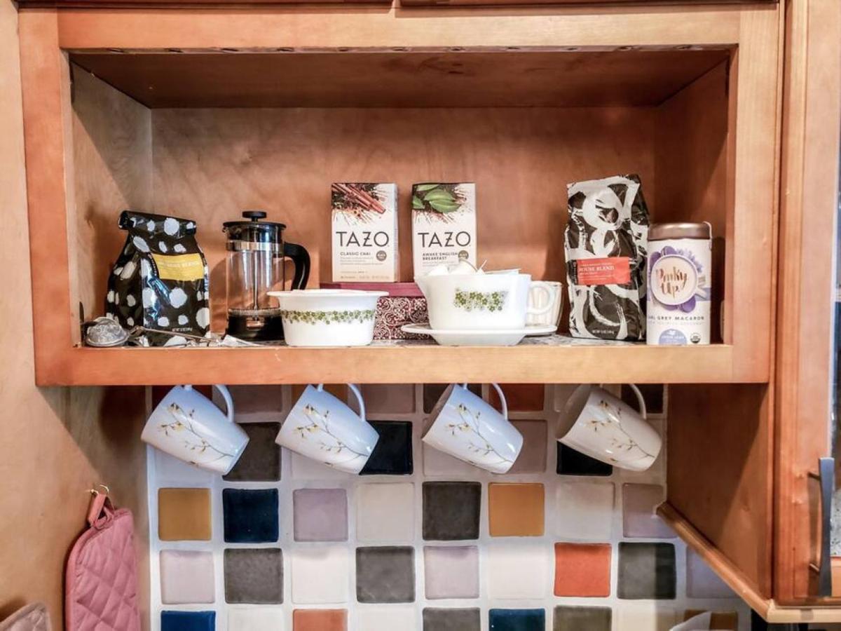 Retro Retreat In Dtsp - Explore The Downtown Area セント・ピーターズバーグ エクステリア 写真