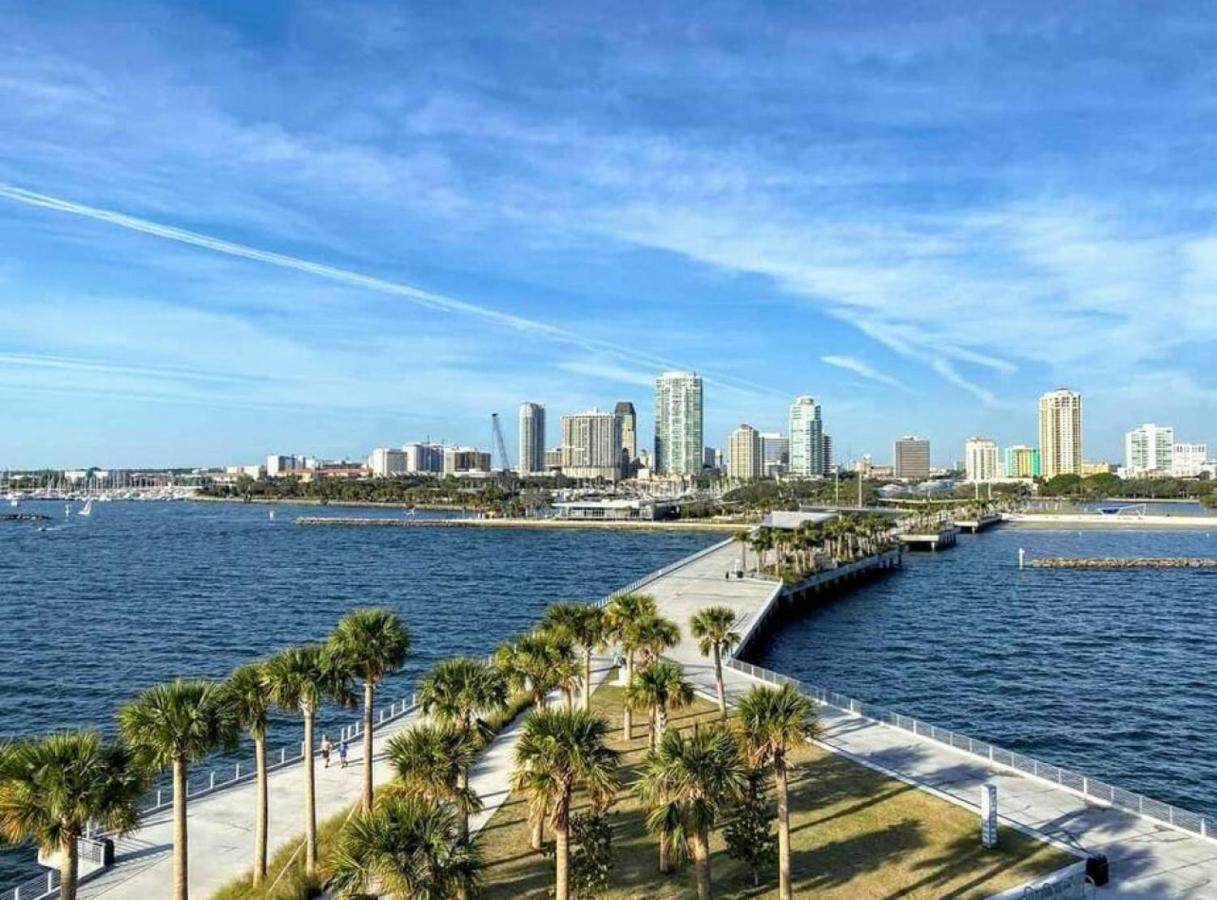 Retro Retreat In Dtsp - Explore The Downtown Area セント・ピーターズバーグ エクステリア 写真